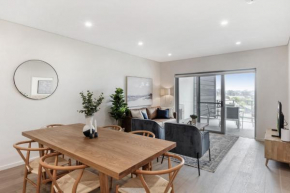 3-Bed Apartment in Beautiful Kiama with Study Nook